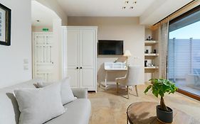 Agorastos Suites